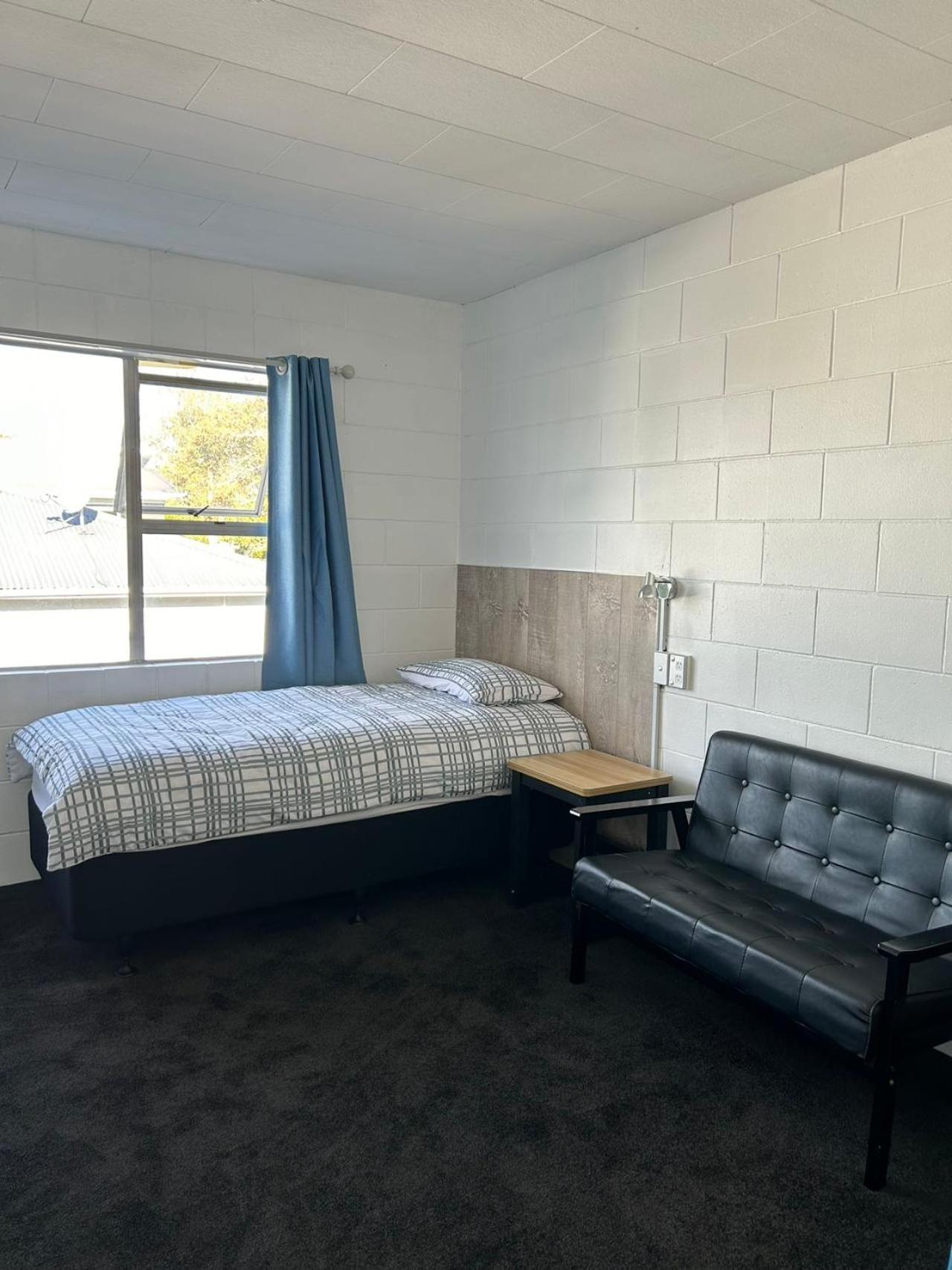 Avon Apartments Hamilton Bagian luar foto